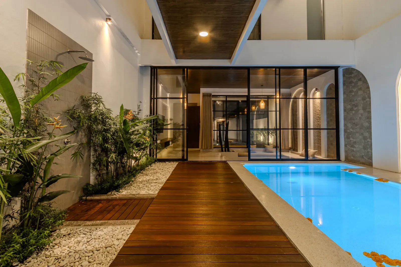 MAKE BINGIN YOURS WITH A PRIVATE FREEHOLD VILLA
