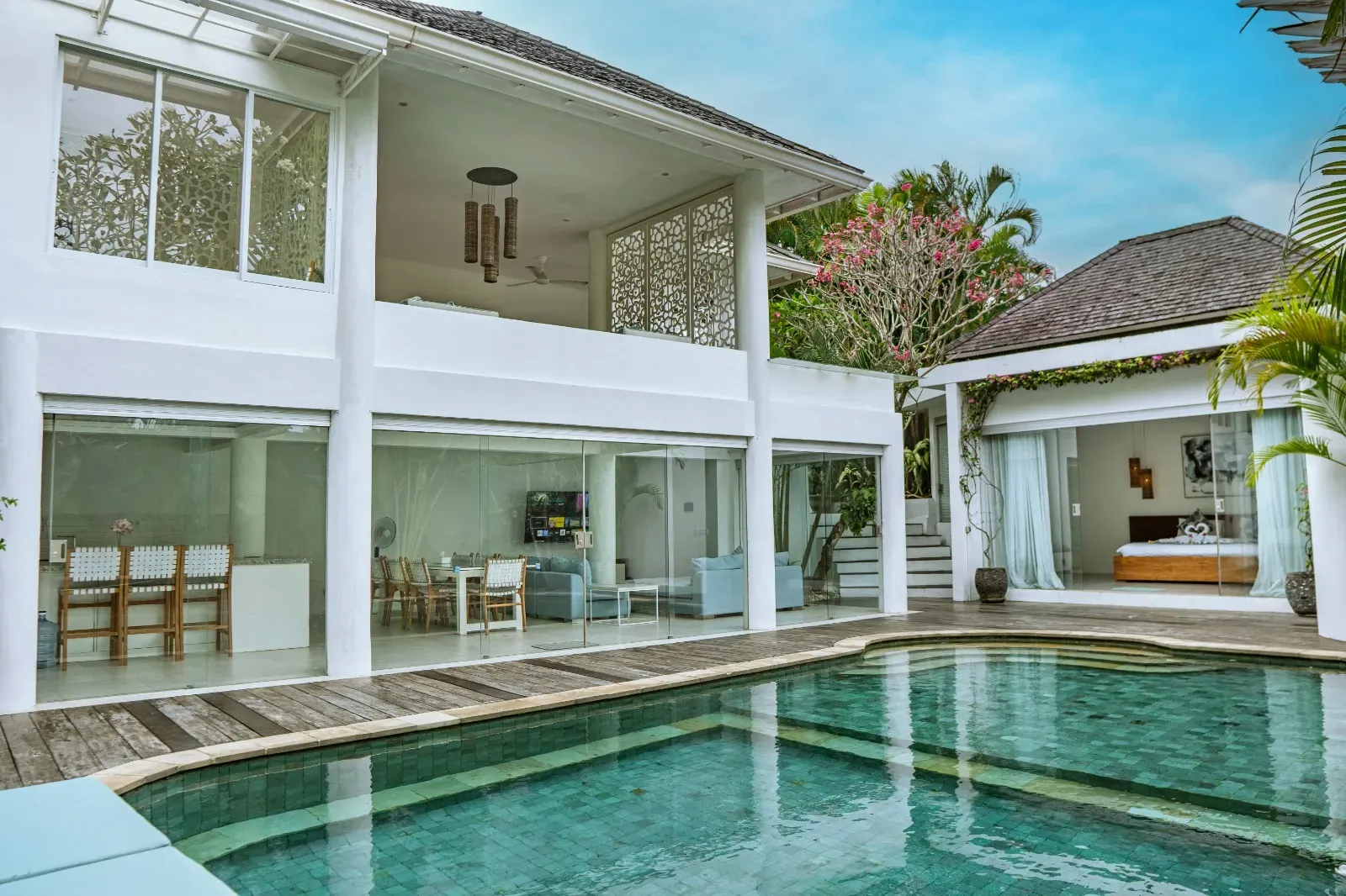 THE QUIET CHARM OF UMALAS WITH EVERYTHING CLOSE BY